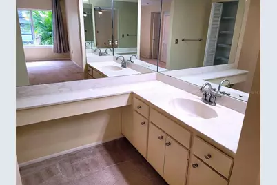 4678 Willow Wood Circle #38, Sarasota, FL 34241 - Photo 4