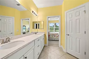 299 Capulet Dr, Venice, FL 34292 - Photo 28