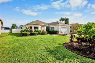 7303 52nd Terrace E, Bradenton, FL 34203 - Photo 2