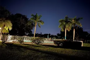 2319 Lakeside Mews, Sarasota, FL 34235 - Photo 22