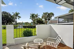 2319 Lakeside Mews, Sarasota, FL 34235 - Photo 18