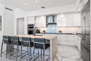 1155 N Gulfstream Ave, Sarasota, FL 34236 - Photo 18