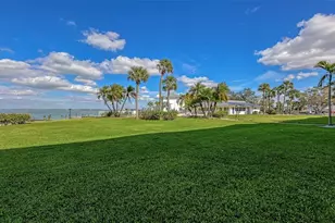 771 John Ringling Blvd, Sarasota, FL 34236 - Photo 32