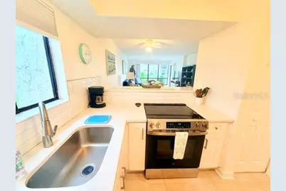 1801 Gulf Drive N #171, Bradenton Beach, FL 34217 - Photo 8