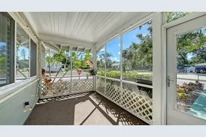 1602 18th Avenue W, Bradenton, FL 34205 - Photo 8