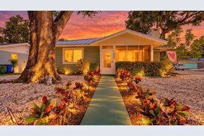 1602 18th Avenue W, Bradenton, FL 34205 - Photo 1
