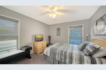 7975 Monticello Lane, Sarasota, FL 34243 - Photo 34