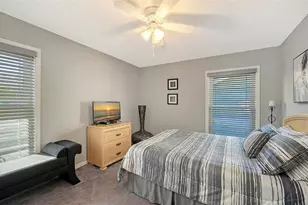 7975 Monticello Ln, Sarasota, FL 34243 - Photo 34