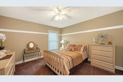 7975 Monticello Lane, Sarasota, FL 34243 - Photo 36