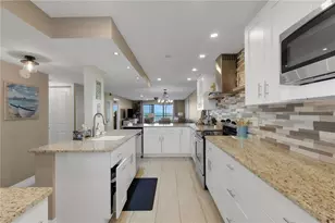 420 Beach Rd, Sarasota, FL 34242 - Photo 12