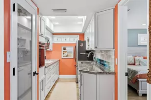 6005 Midnight Pass Rd, Sarasota, FL 34242 - Photo 18