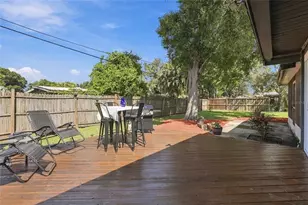2629 Jamaica St, Sarasota, FL 34231 - Photo 10