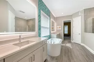 2566 Paradise Plum Dr, Sarasota, FL 34240 - Photo 16