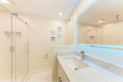 503 Bayview Drive, Holmes Beach, FL 34217 - Photo 20