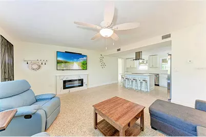 503 Bayview Drive, Holmes Beach, FL 34217 - Photo 10