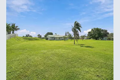 71 Island Court, Terra Ceia, FL 34250 - Photo 2