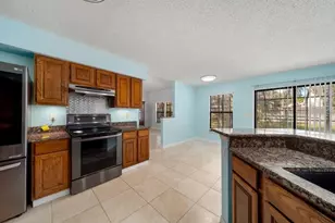 4119 Moreland Dr, Valrico, FL 33596 - Photo 8