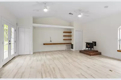 3705 65th Street E, Bradenton, FL 34208 - Photo 14