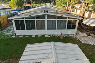 4490 49th Ave N, Saint Petersburg, FL 33714 - Photo 32