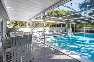 844 Patterson Dr, Sarasota, FL 34234 - Photo 40