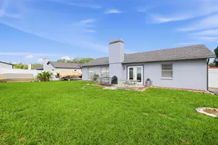 1805 Lakewind Dr, Brandon, FL 33510 - Photo 6