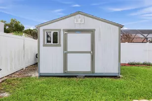 1805 Lakewind Dr, Brandon, FL 33510 - Photo 32