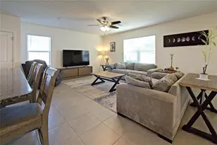4805 Silver Topaz St, Sarasota, FL 34233 - Photo 8