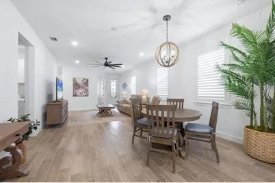 6247 Baywood Court, Lakewood Ranch, FL 34211 - Photo 10