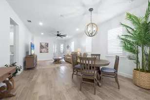 6247 Baywood Ct, Lakewood Ranch, FL 34211 - Photo 10