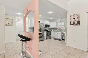 6625 Mauna Loa Blvd, Sarasota, FL 34241 - Photo 18
