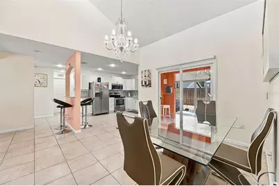 6625 Mauna Loa Boulevard, Sarasota, FL 34241 - Photo 16