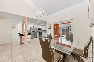 6625 Mauna Loa Blvd, Sarasota, FL 34241 - Photo 16