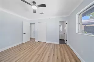 3372 Webber St, Sarasota, FL 34239 - Photo 30
