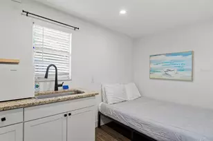 5706 8th Ave Dr W, Bradenton, FL 34209 - Photo 26