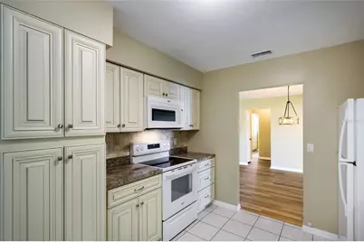 3003 Gulf Gate Drive, Sarasota, FL 34231 - Photo 18