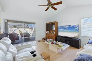 4173 Center Pointe Cir, Sarasota, FL 34233 - Photo 6