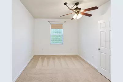 3880 82nd Avenue Circle E #104, Sarasota, FL 34243 - Photo 18
