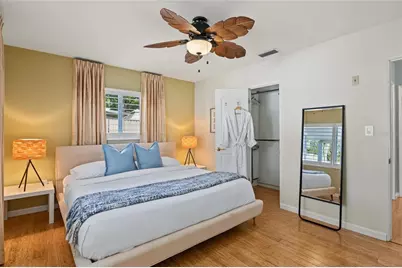 210 Briggs Court, Sarasota, FL 34237 - Photo 6