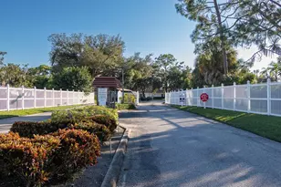 5809 Garden Lakes Majestic, Bradenton, FL 34203 - Photo 46