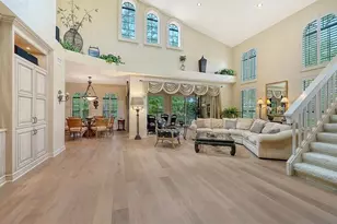 4543 Las Brisas Ln, Sarasota, FL 34238 - Photo 6