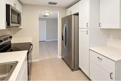 6631 Glades Way, Sarasota, FL 34231 - Photo 8