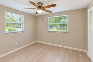 6631 Glades Way, Sarasota, FL 34231 - Photo 12