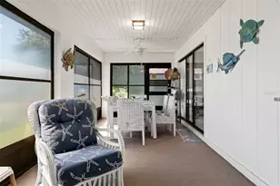 3004 Vivienda Dr, Bradenton, FL 34207 - Photo 20