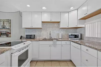 6157 Midnight Pass Road #E53, Sarasota, FL 34242 - Photo 6