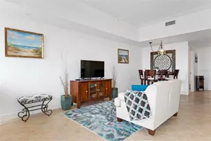 800 N Tamiami Trl, Sarasota, FL 34236 - Photo 6