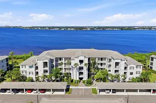 1020 Tidewater Shores Loop, Bradenton, FL 34208 - Photo 2