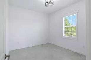 15185 Hennipen Cir, Port Charlotte, FL 33981 - Photo 32
