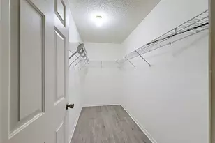 1607 Coghill Dr, Lady Lake, FL 32159 - Photo 12