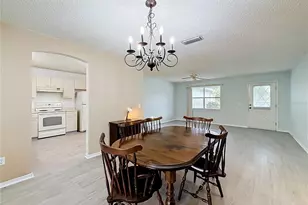 1607 Coghill Dr, Lady Lake, FL 32159 - Photo 30