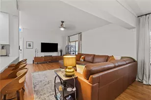 2857 Wood St, Sarasota, FL 34237 - Photo 8